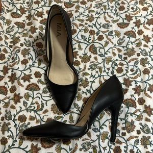 MIA black heels